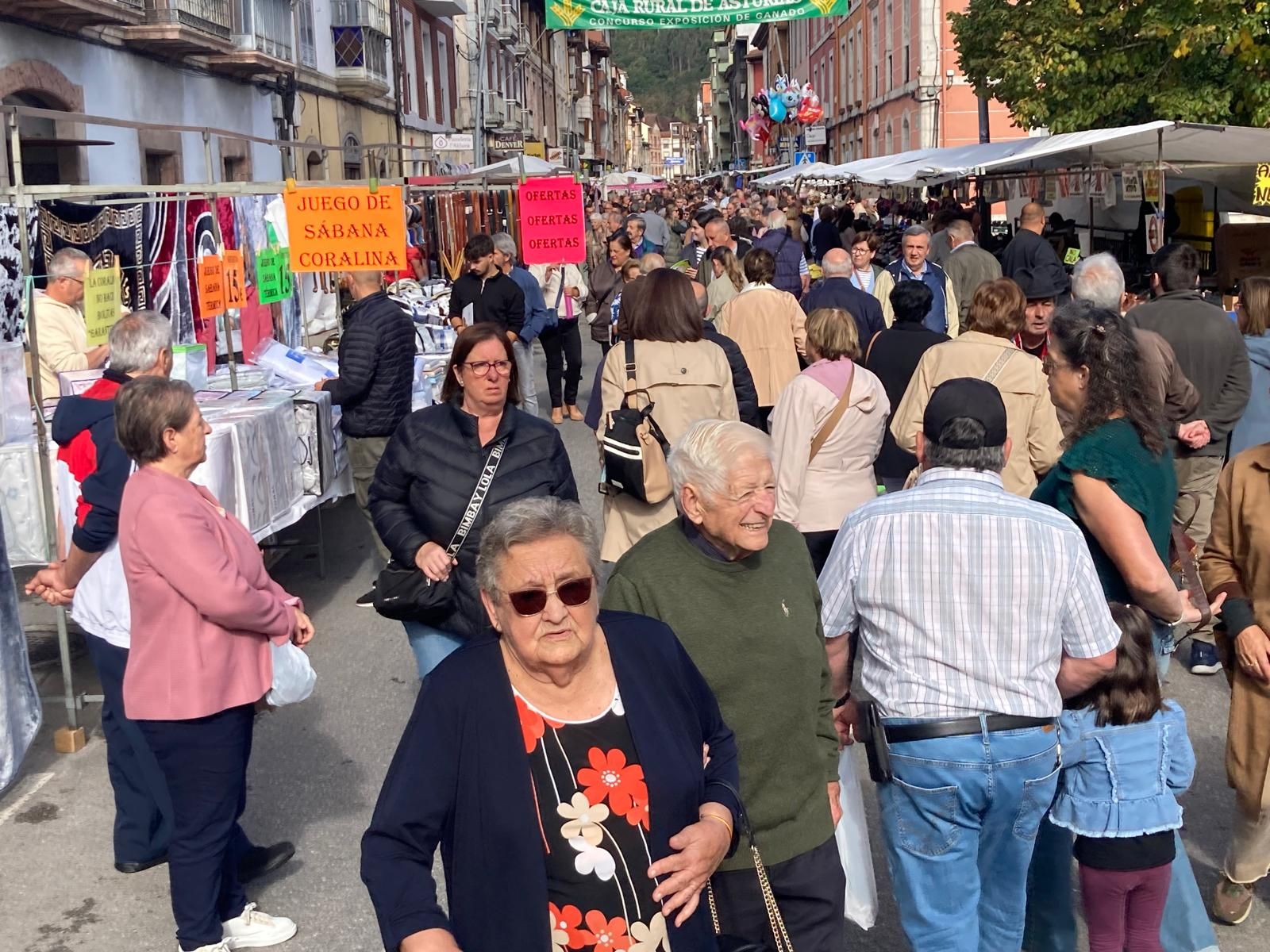 El Festival de la Avellana de Piloña, en imágenes