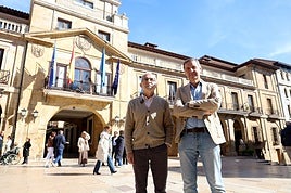 Gaspar Llamazares y Carlos Fernández Llaneza.