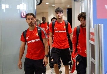 Caras largas en el regreso a casa del Sporting, ya sin Garitano