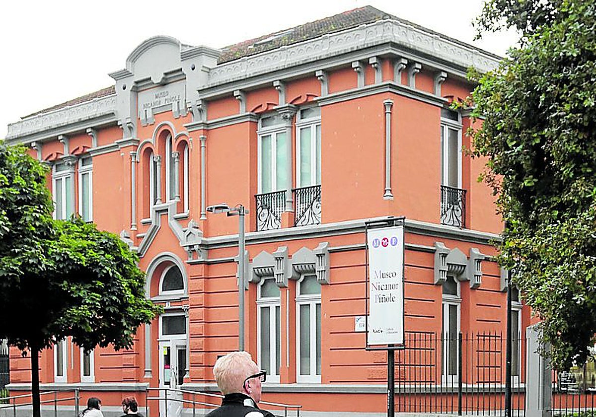 Fachada del Museo Piñole, en la plaza de Europa.