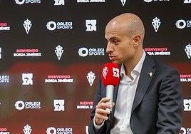 David Guerra, este mediodía, durante su intervención.