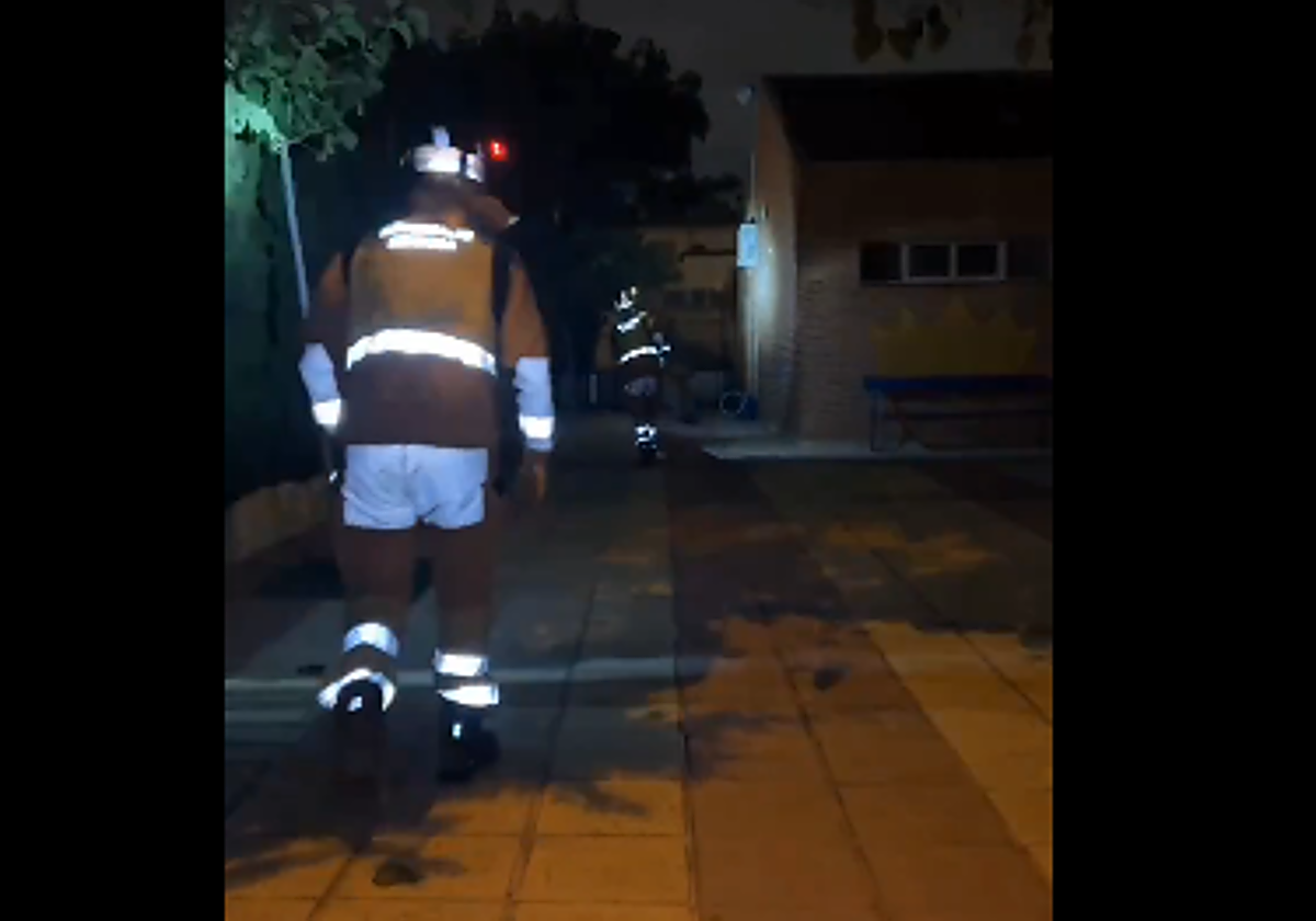 Cinco horas con el 'Cumpleaños feliz' de Parchís a todo volumen obligan a intervenir a los bomberos