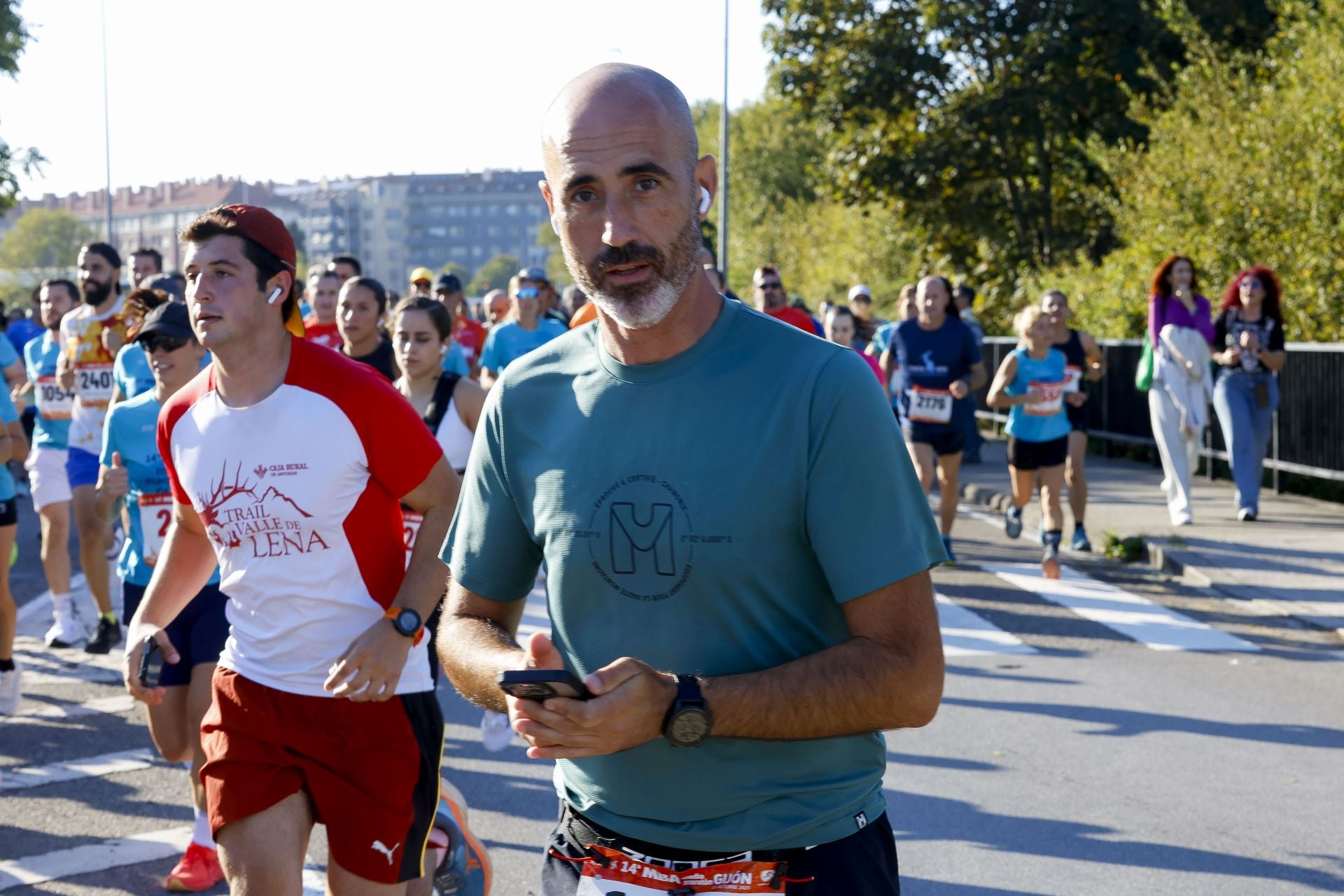 ¿Participaste en la Media Maratón de Gijón? ¡Búscate en las fotos! (1)