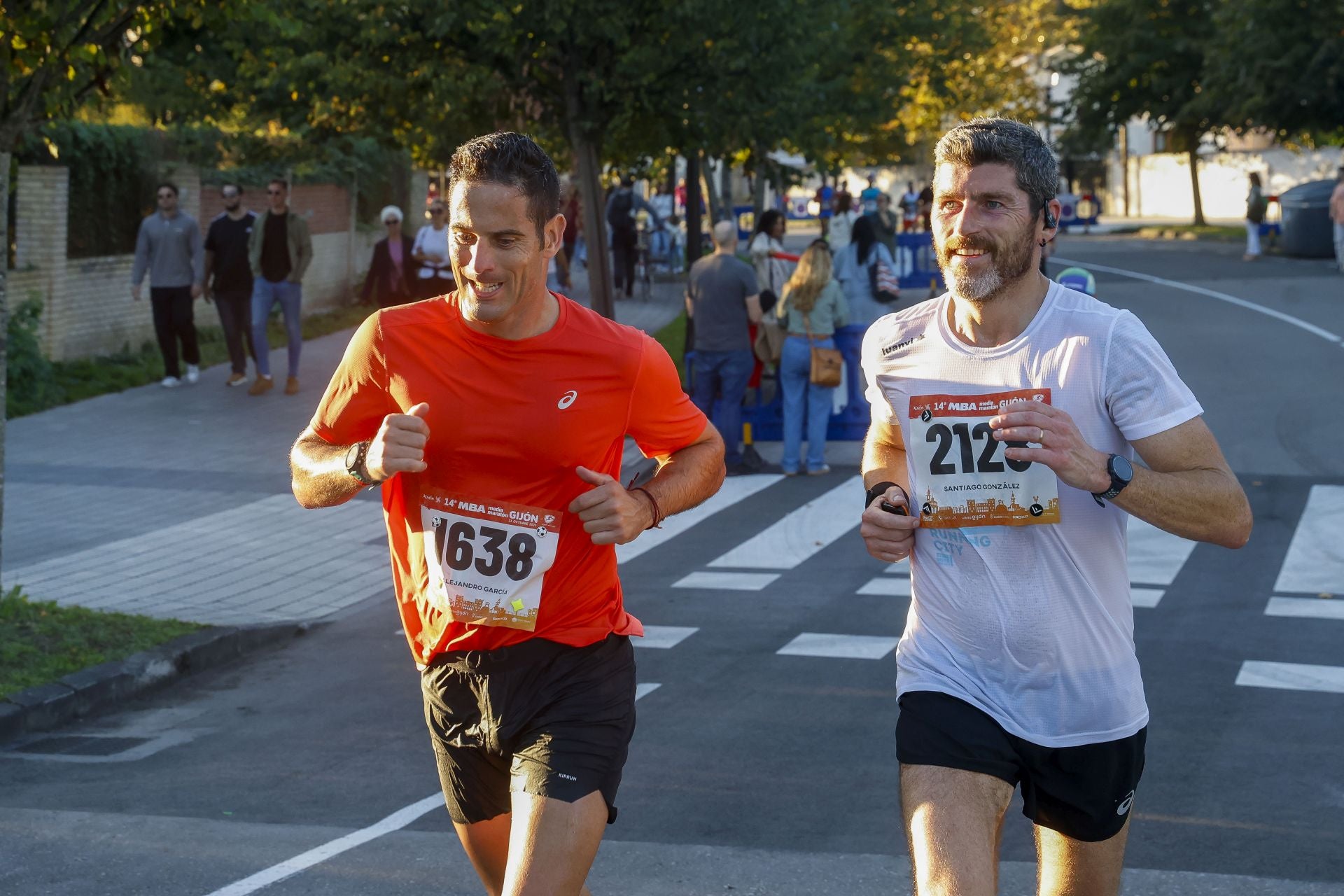 ¿Participaste en la Media Maratón de Gijón? ¡Búscate en las fotos! (2)