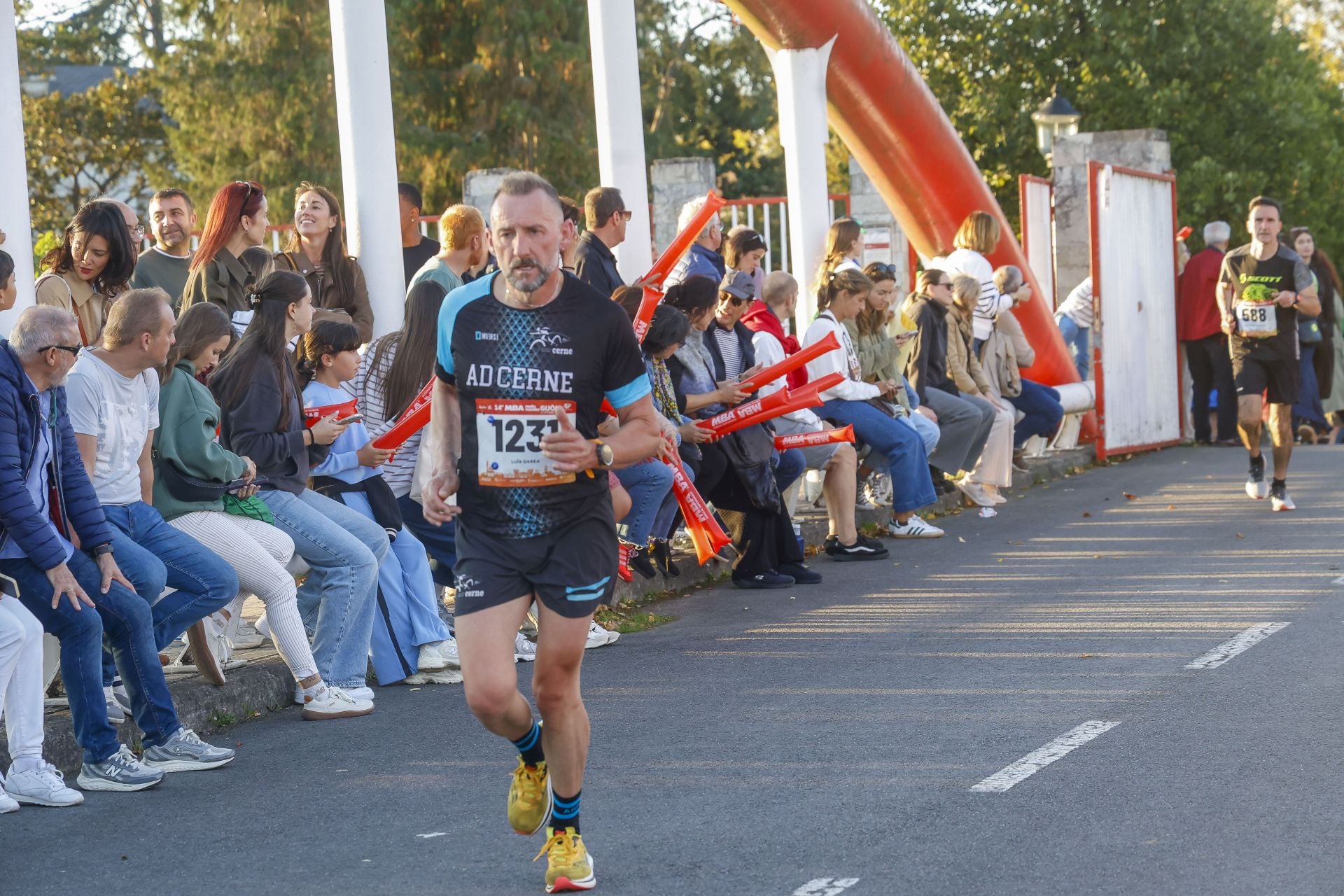 ¿Participaste en la Media Maratón de Gijón? ¡Búscate en las fotos! (2)