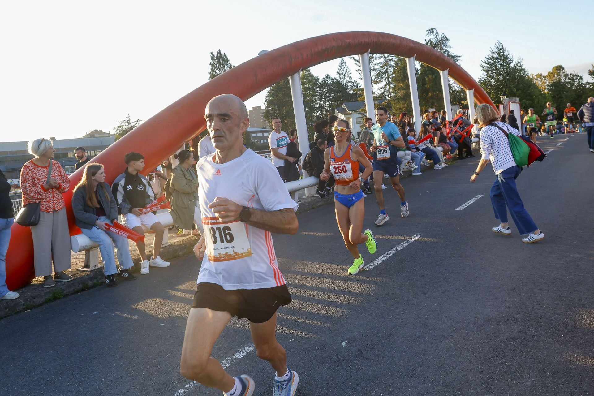 ¿Participaste en la Media Maratón de Gijón? ¡Búscate en las fotos! (2)