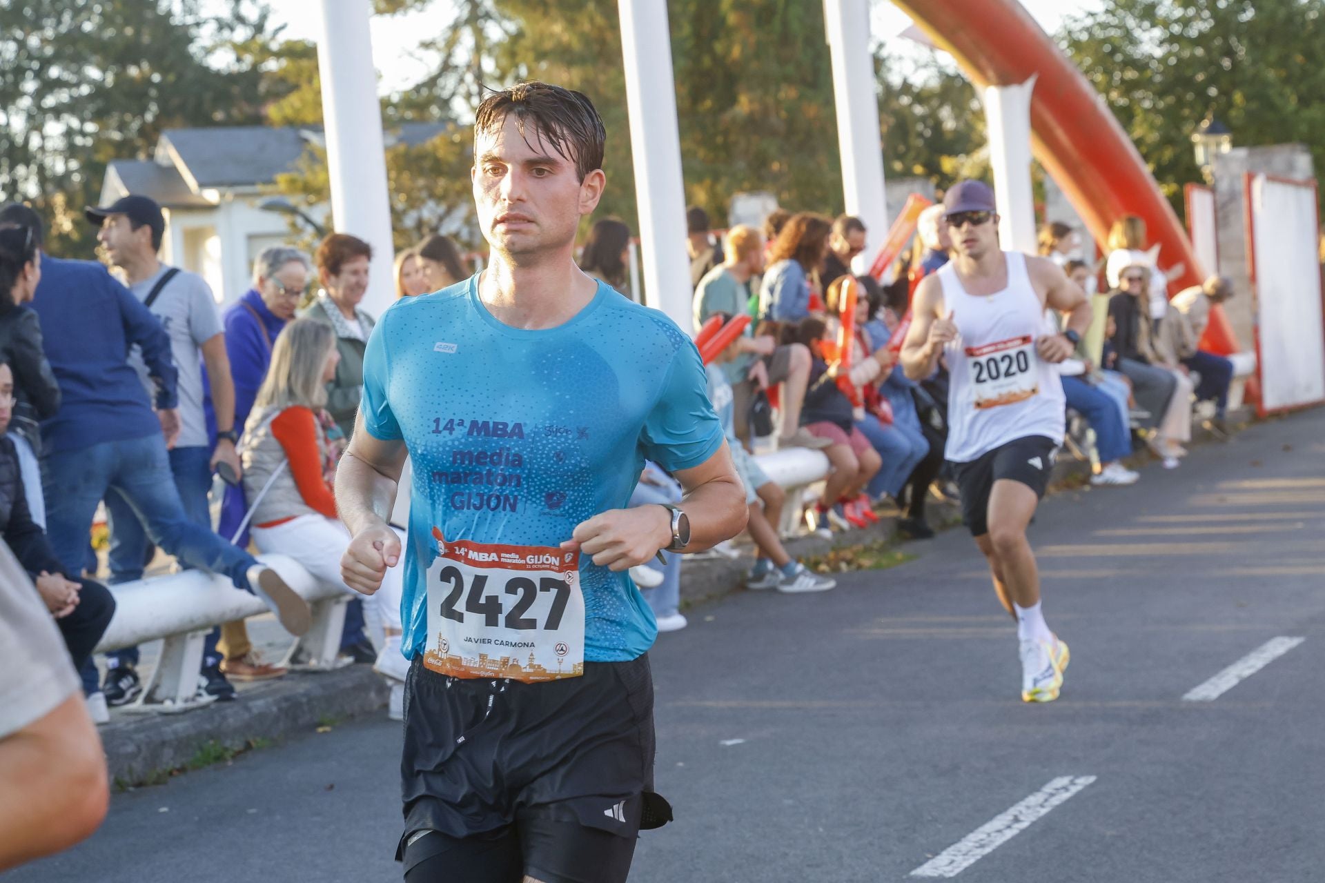 ¿Participaste en la Media Maratón de Gijón? ¡Búscate en las fotos! (2)