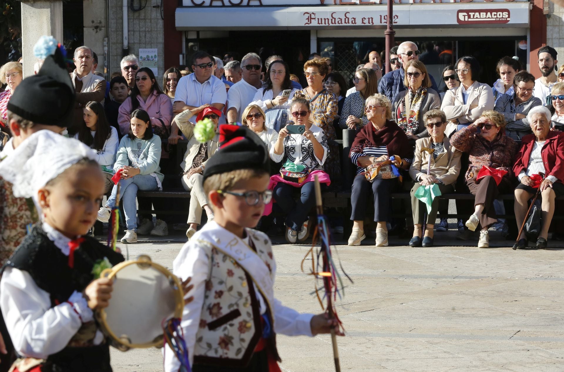 Estas son las carrozas que desfilaron en Villaviciosa