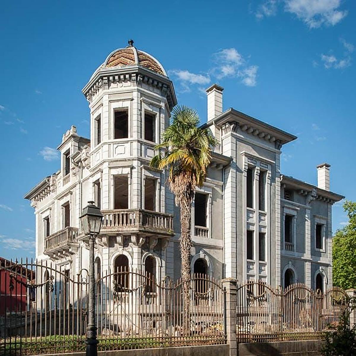 La Casona de Sarmiento en Cangas de Onís.