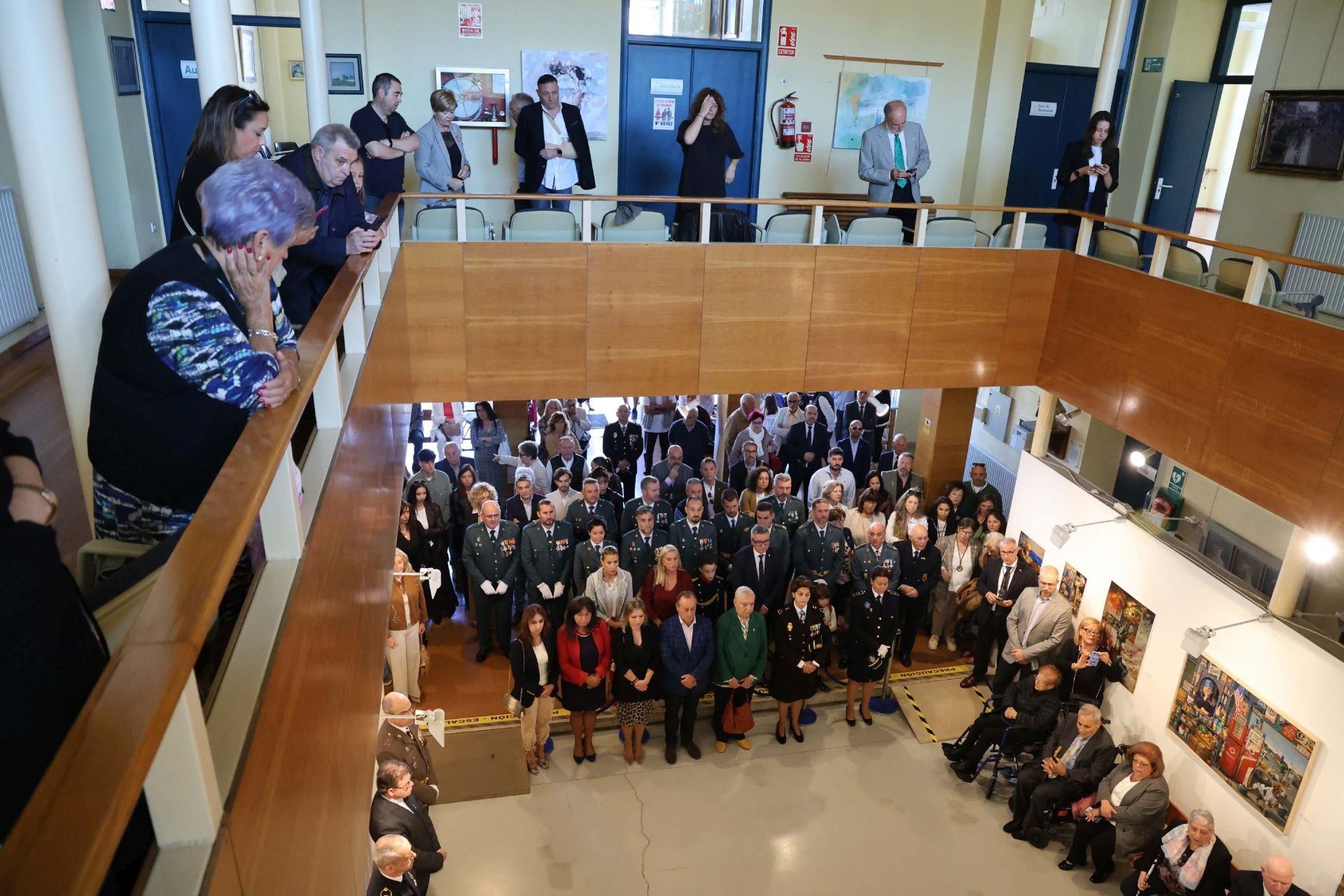 La Guardia Civil honra en Avilés a la patrona del cuerpo