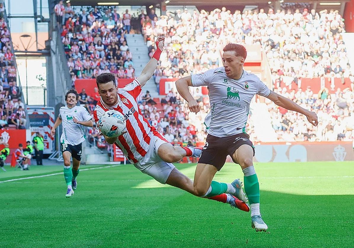 Sporting 2-1 Racing de Santander | Borja Jiménez le cambia la suerte al Sporting: así te hemos contado el partido en directo