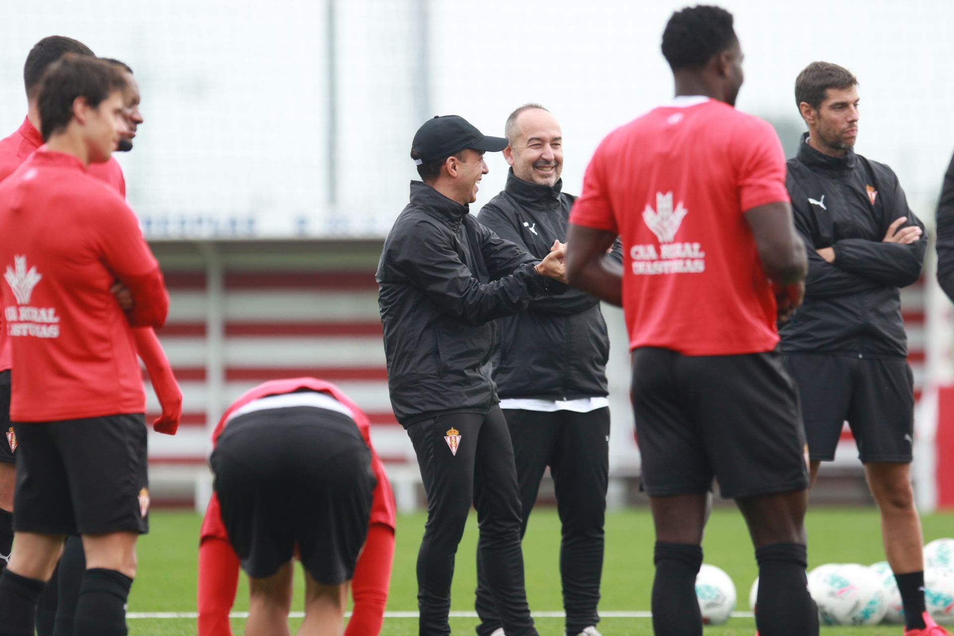 La resaca del Sporting de Gijón-Racing de Santander: así fue el entrenamiento el día después