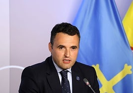 El consejero de Hacienda, Guillermo Peláez.