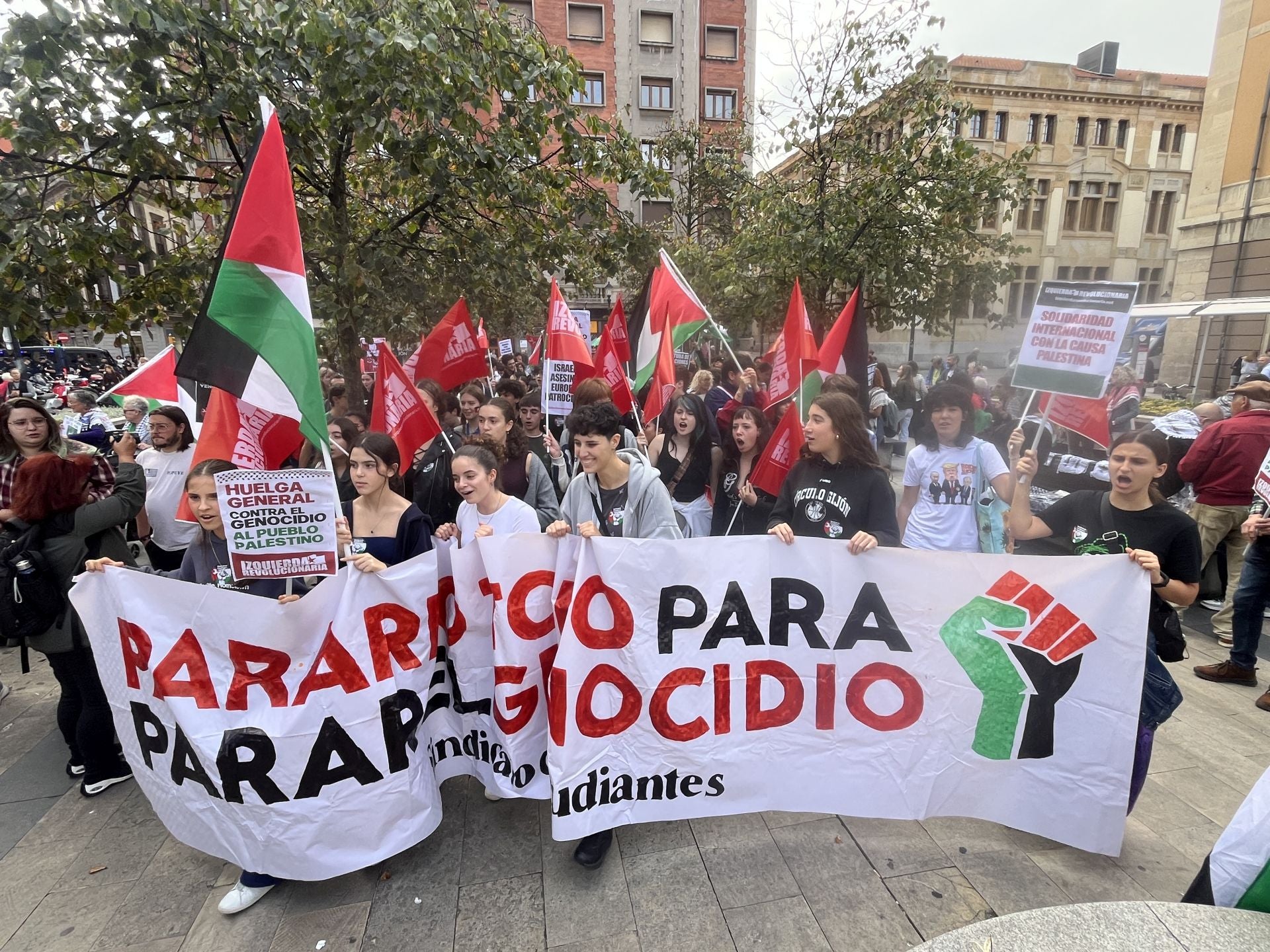 Manifestaciones en Asturias en apoyo al pueblo palestino y en protesta contra el «genocidio en Gaza»