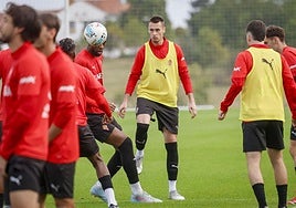 Dubasin, en un entrenamiento del Sporting.