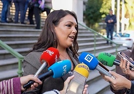 Carolina López, esta mañana, en la Junta General.