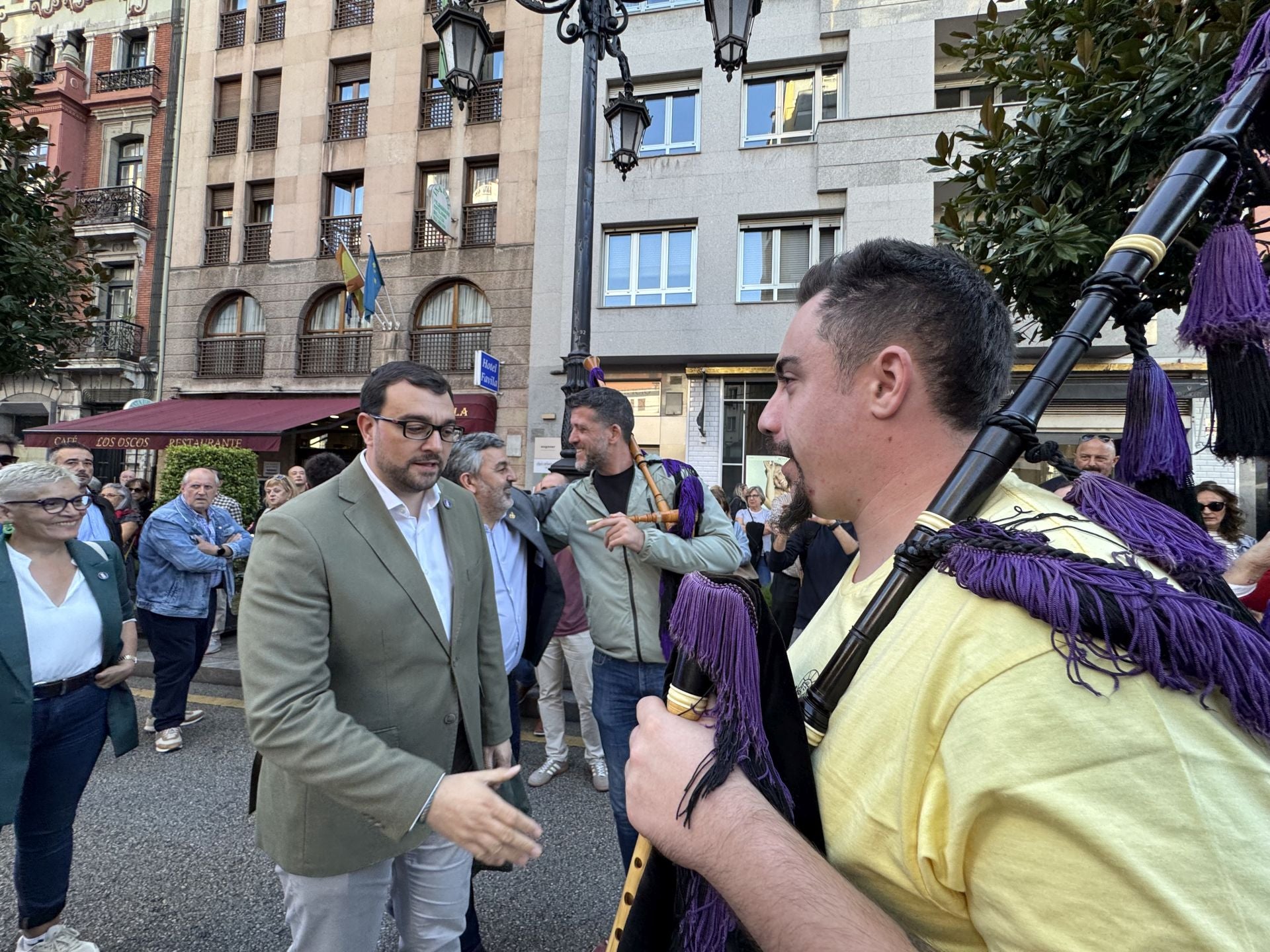 La multitudinaria manifestación en Oviedo contra el peaje del Huerna, en imágenes