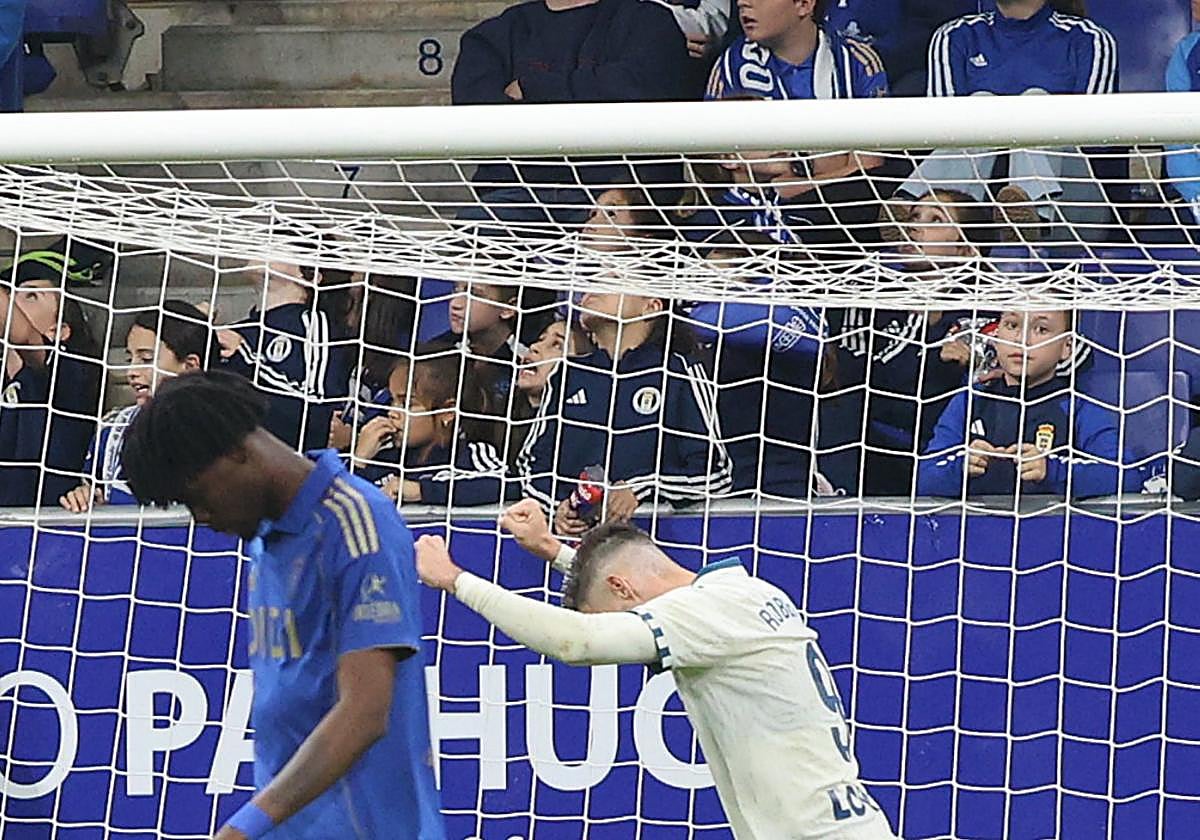 Aarón Escandell se lamenta después del 0-2 anotado por en Espanyol el pasado viernes.