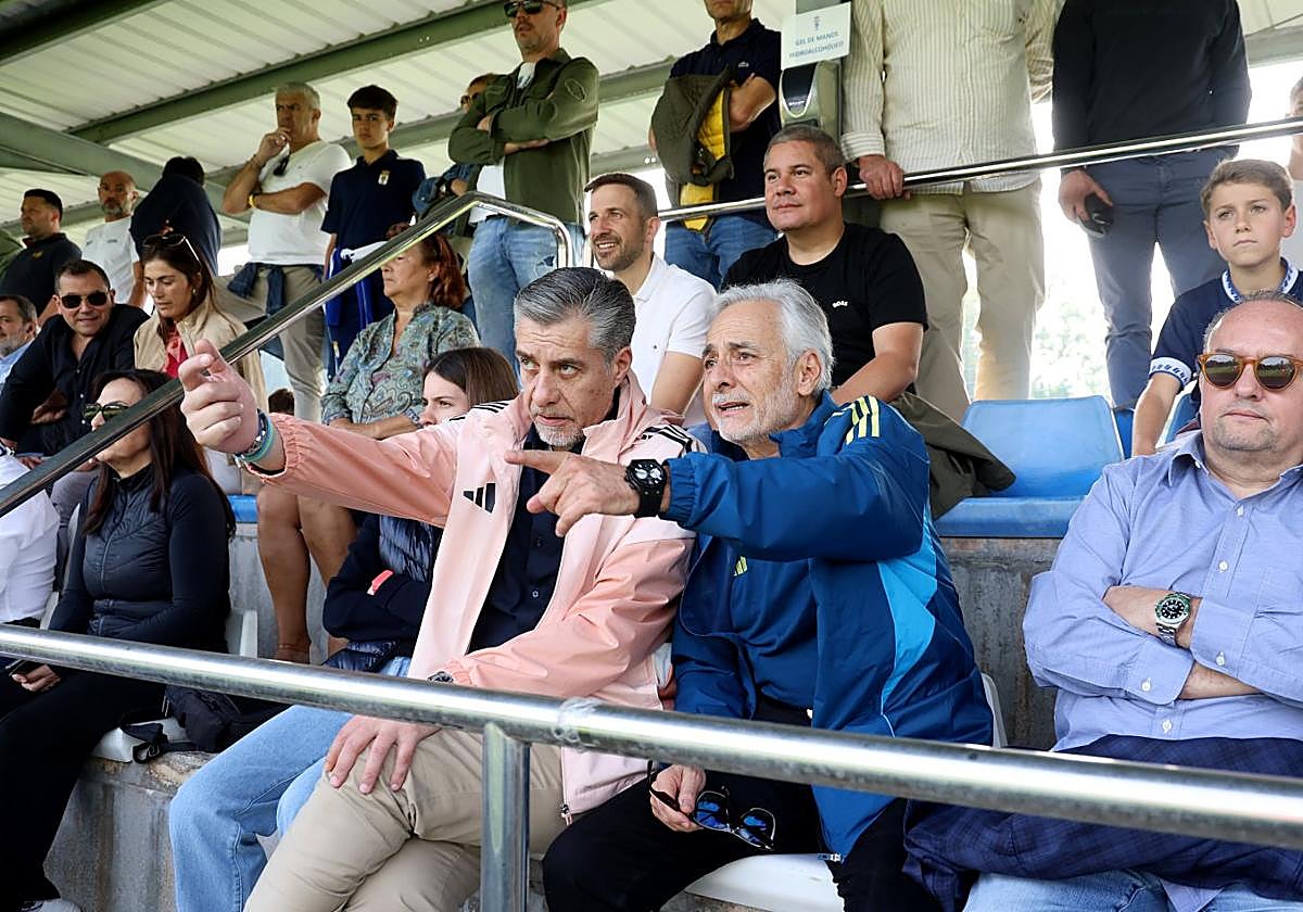 Jesús Martínez vio al Vetusta junto a Martín Peláez.