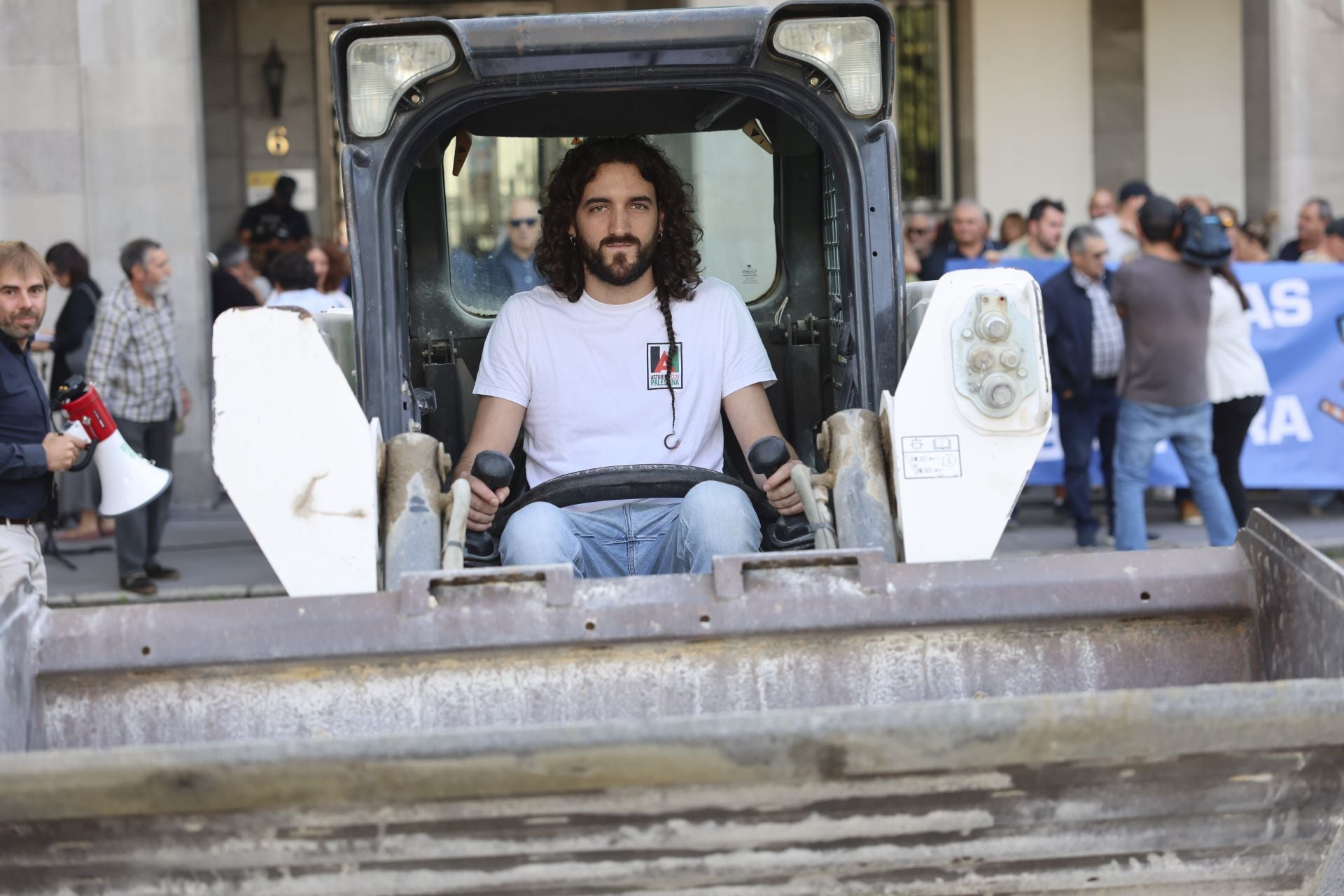 Segunda protesta por «un agravio histórico»: así ha sido la manifestación contra el peaje del Huerna