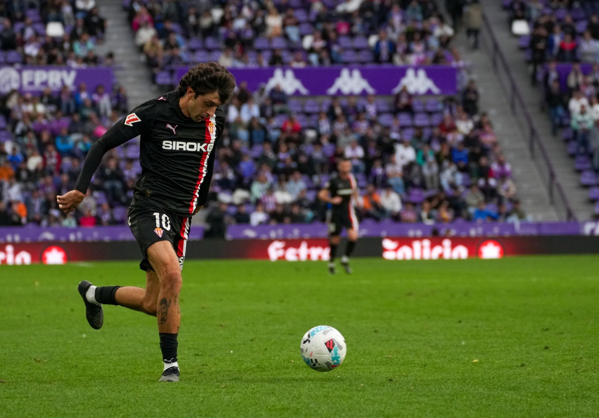 Las mejores jugadas del Real Valladolid-Sporting de Gijón, en imágenes