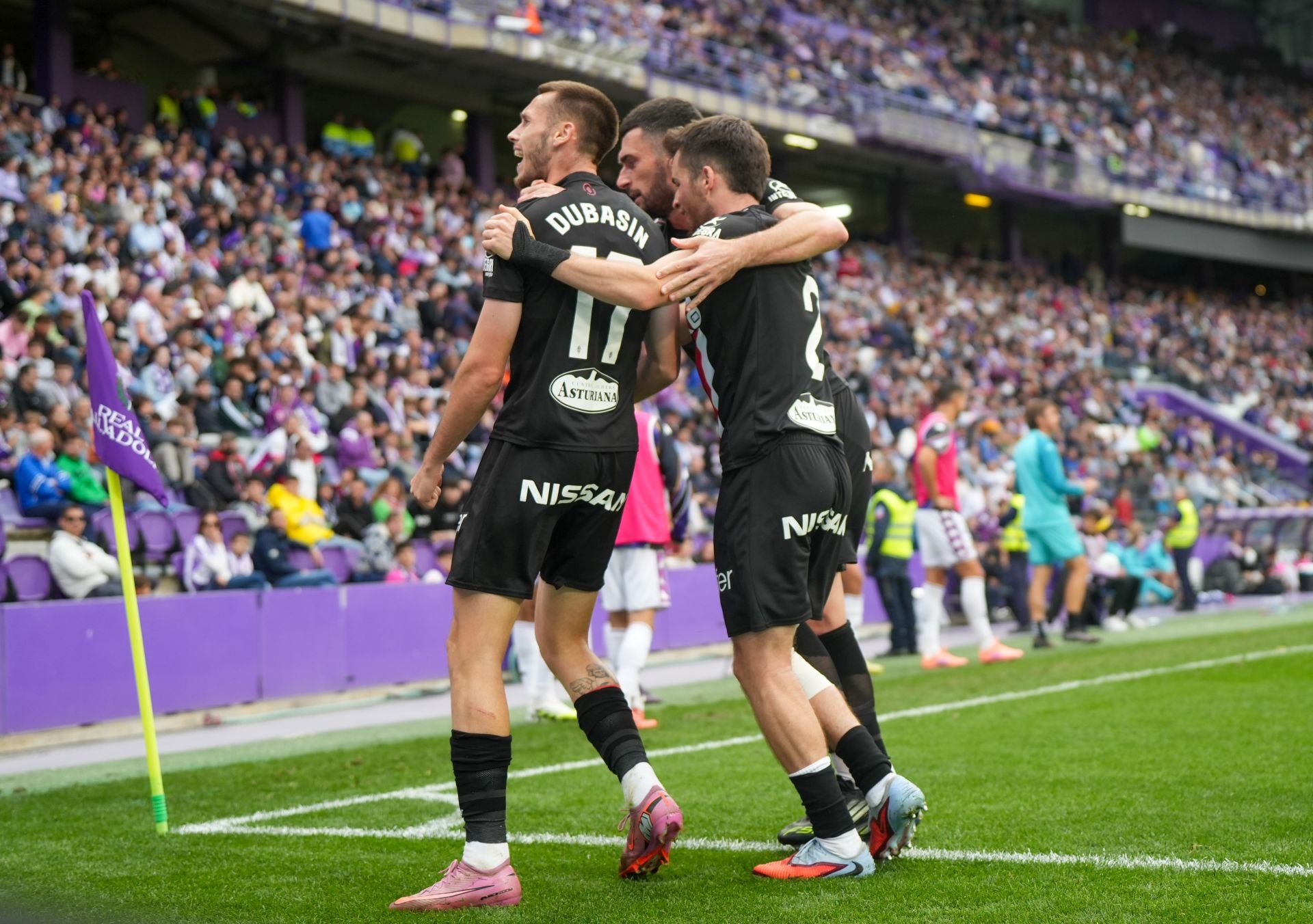 Las mejores jugadas del Real Valladolid-Sporting de Gijón, en imágenes