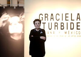 Encuentro de Graciela Iturbide con el público en la Fábrica de Armas de La Vega