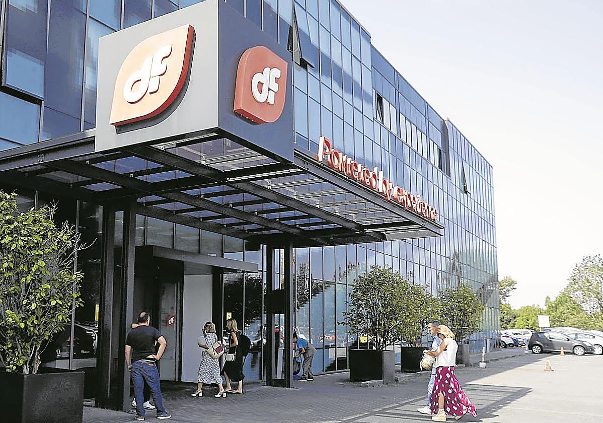 Sede central de Duro Felguera, en el Parque Científico de Gijón, para la que tiene una oferta de compra.