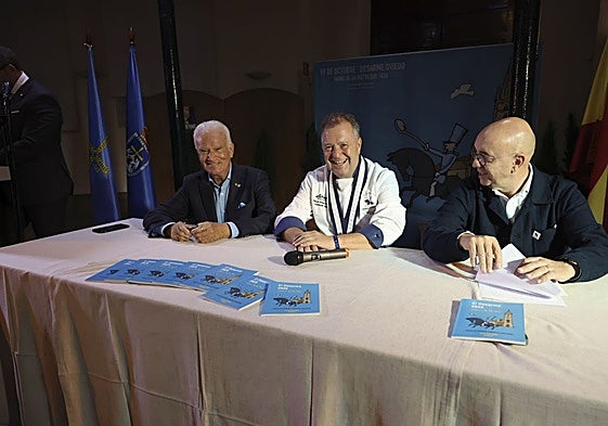 Ramiro Fernández, Miguel Ángel de Dios y José Antonio Vega, durante la presentación.