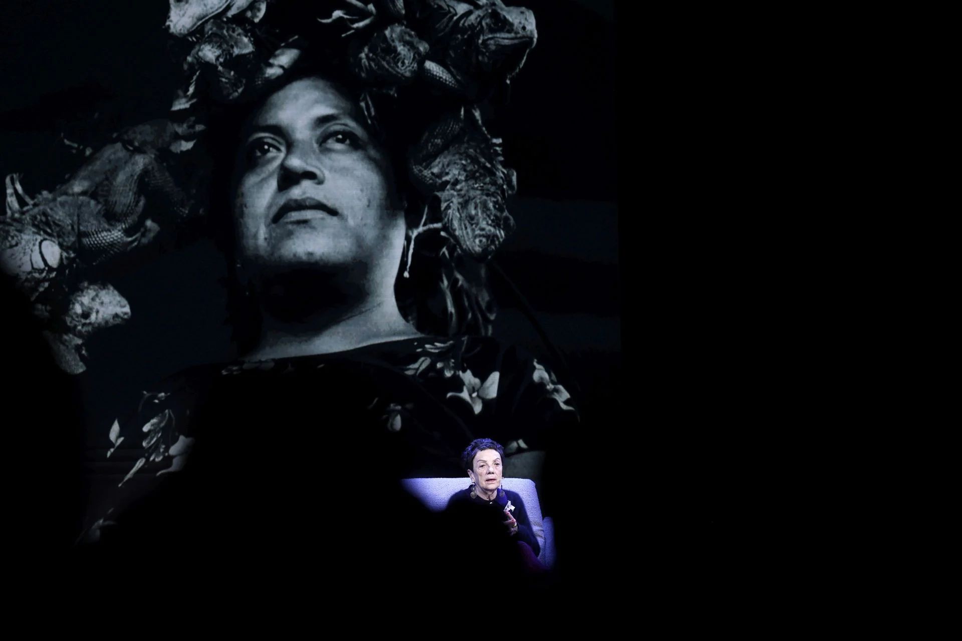 «Vuestras fotografías son mejores que las mías», dijo Graciela Iturbide, a los estudiantes de fotografía