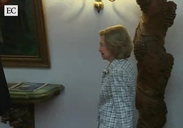 La aplaudida aparición en Oviedo de la reina Sofía