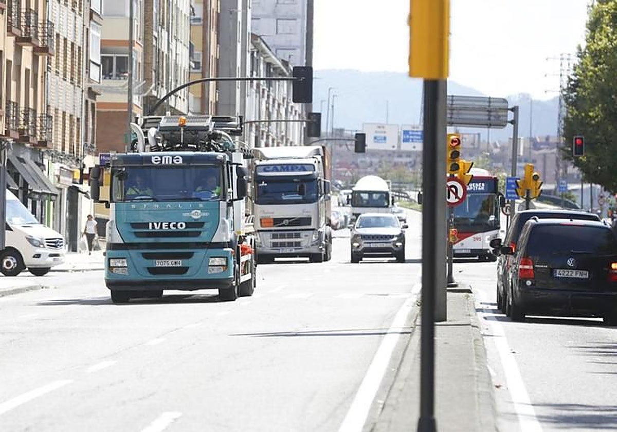 Avenida Príncipe Asturias, en el barrio de La Calzada.
