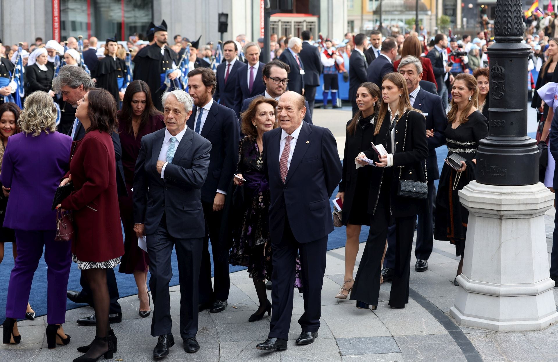 Todos los invitados en la alfombra azul de los Premios Princesa de Asturias