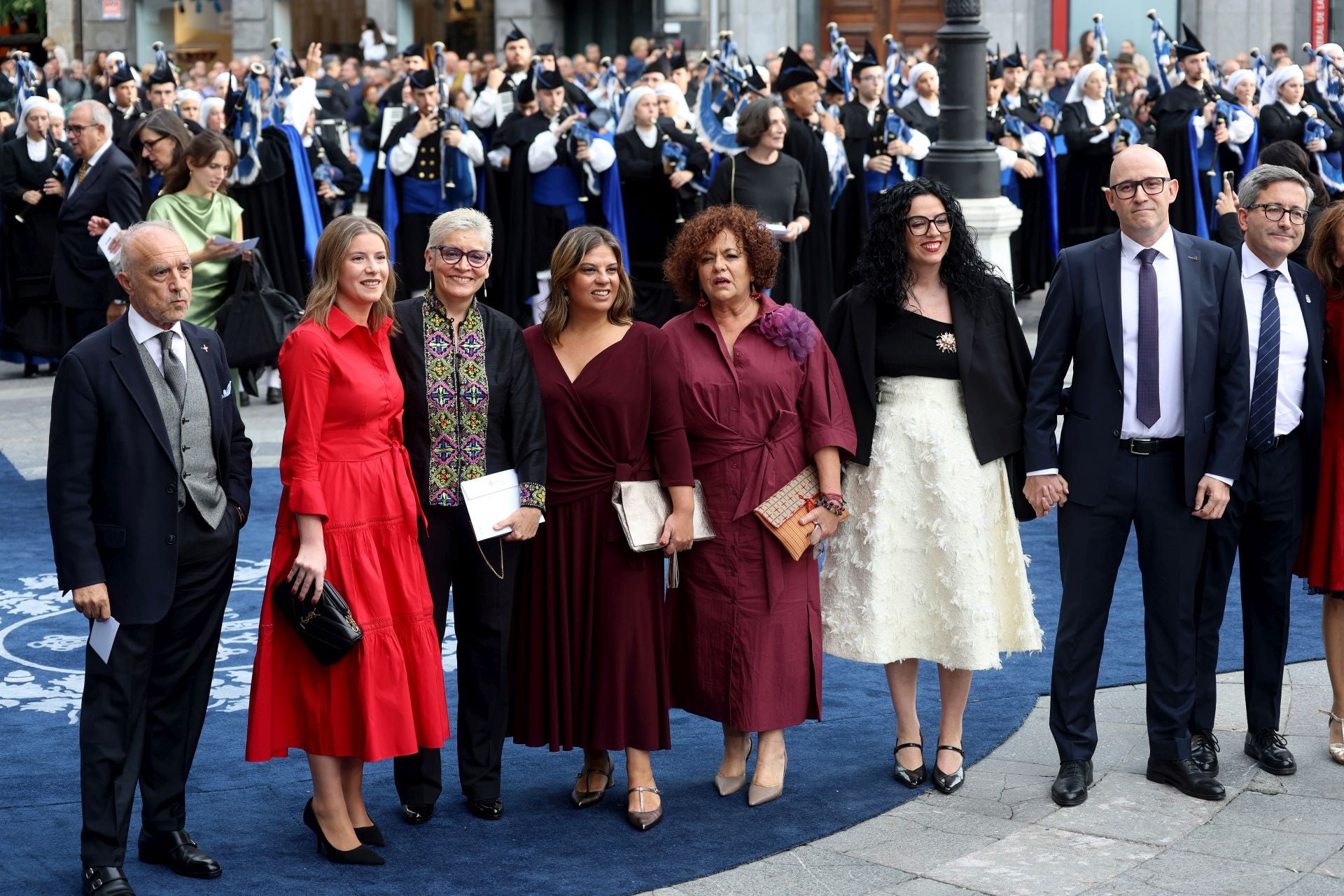Todos los invitados en la alfombra azul de los Premios Princesa de Asturias