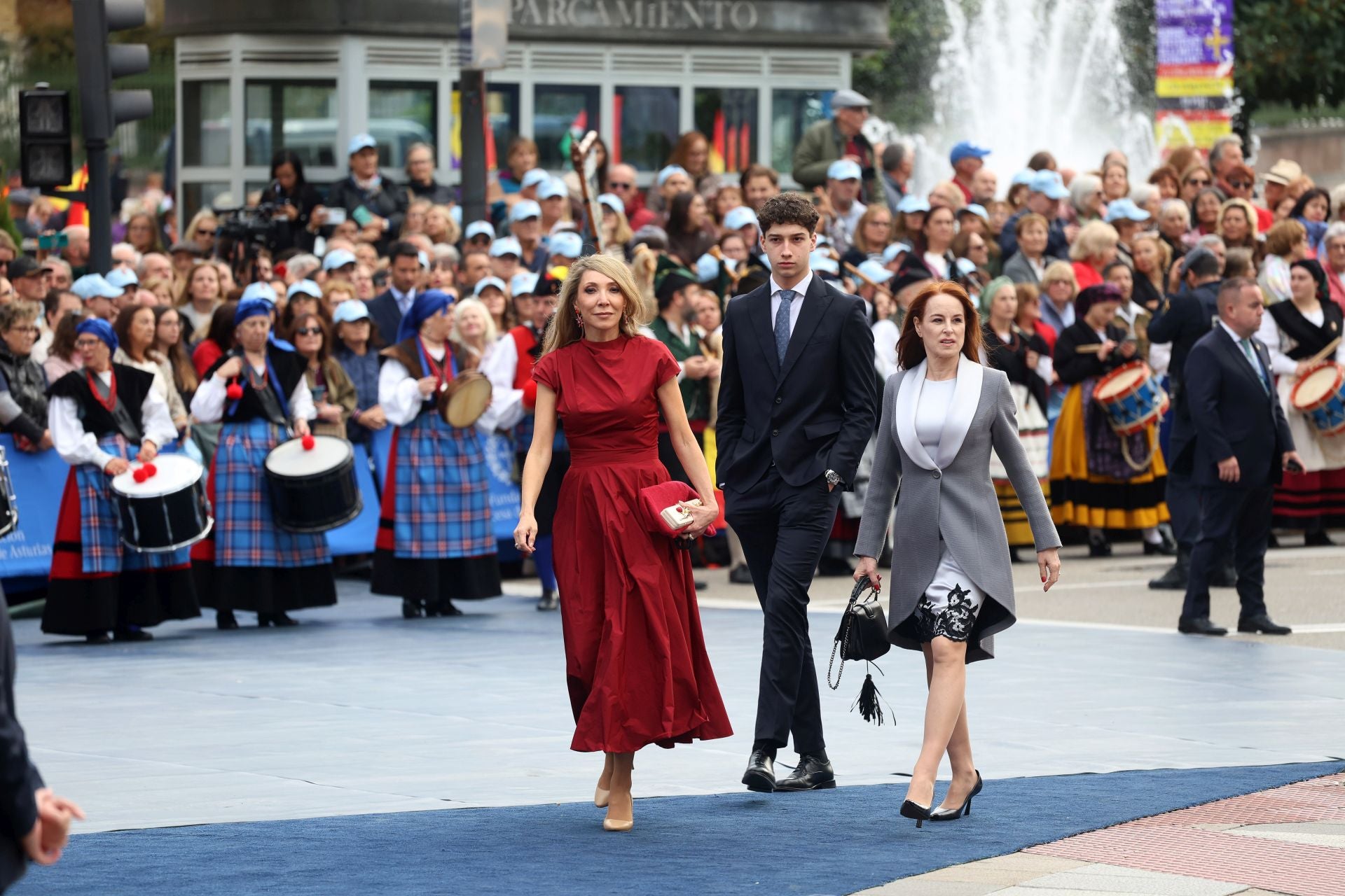 Todos los invitados en la alfombra azul de los Premios Princesa de Asturias