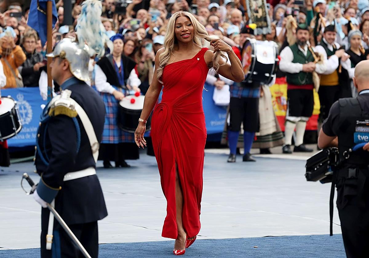 Todos los invitados en la alfombra azul de los Premios Princesa de Asturias