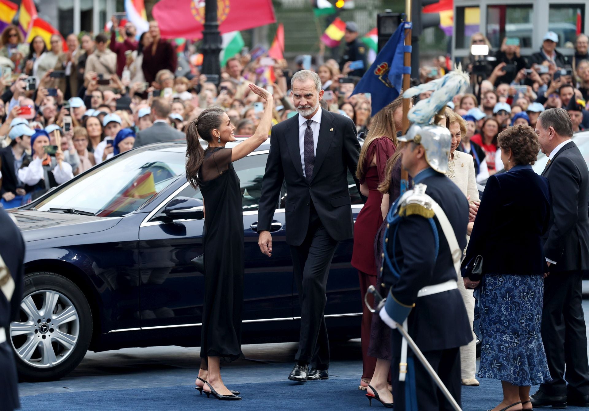 Todos los invitados en la alfombra azul de los Premios Princesa de Asturias