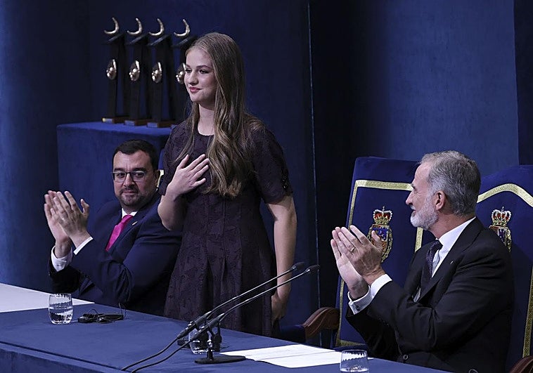 La Princesa de Asturias, Leonor, durante la ceremonia.