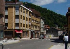 Zona donde tuvo lugar el altercado entre el fallecido y otro joven, vecino también de Barredos.