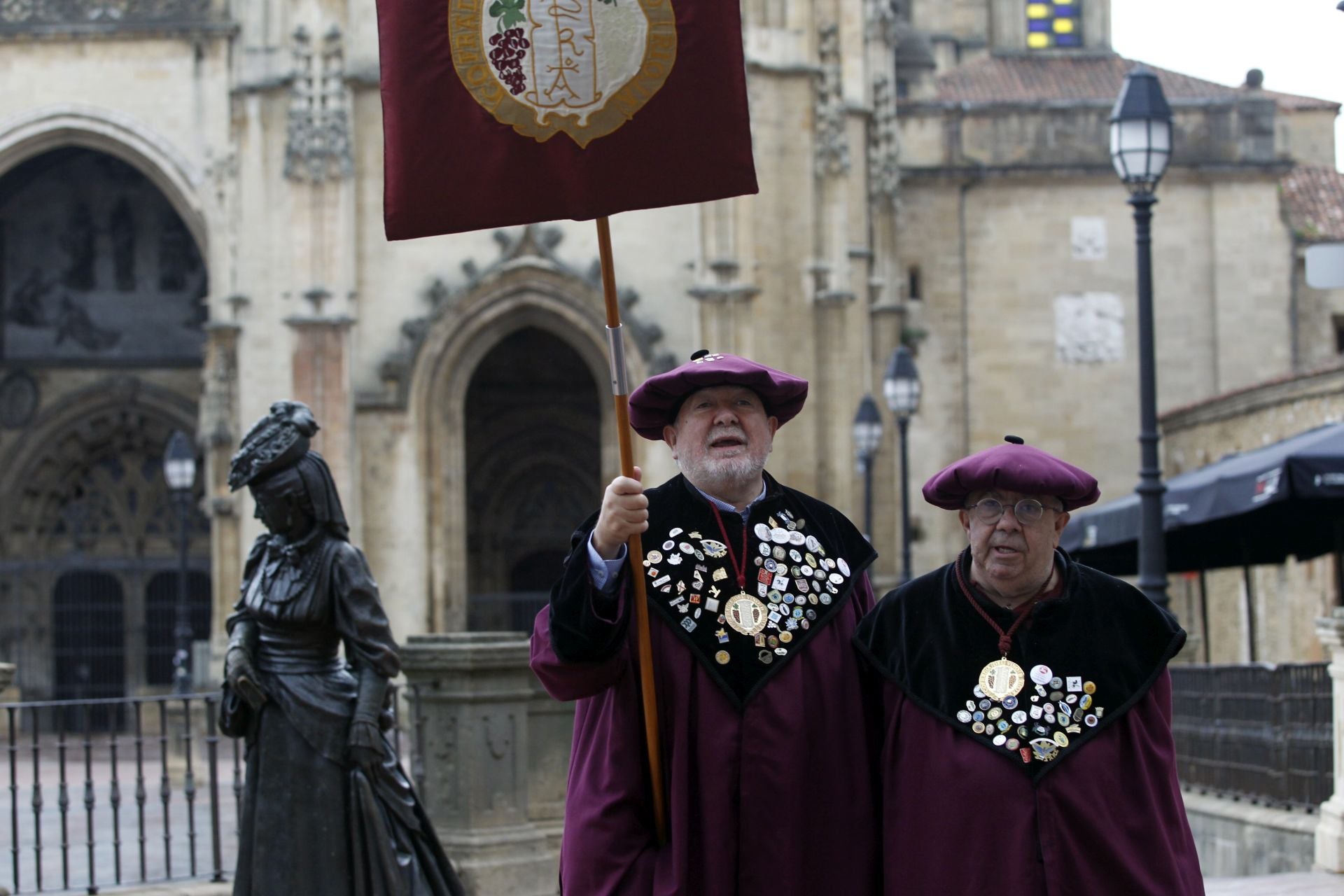Más cofrades para el Desarme: así fue el XIII Gran Capítulo que se celebró en Oviedo