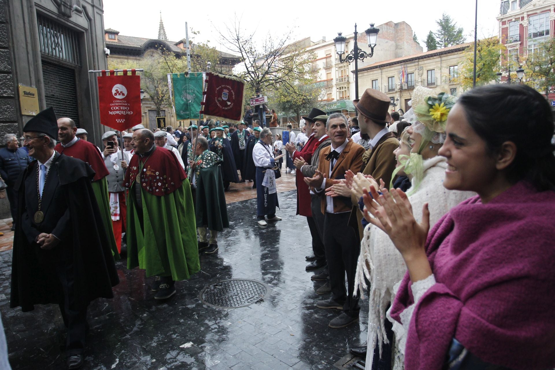Más cofrades para el Desarme: así fue el XIII Gran Capítulo que se celebró en Oviedo