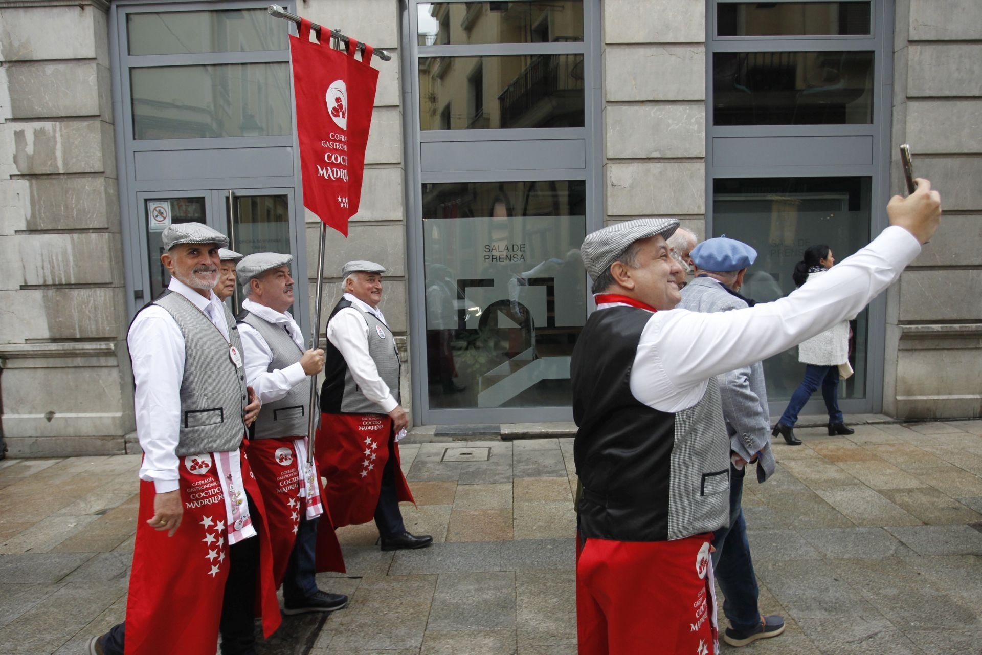 Más cofrades para el Desarme: así fue el XIII Gran Capítulo que se celebró en Oviedo