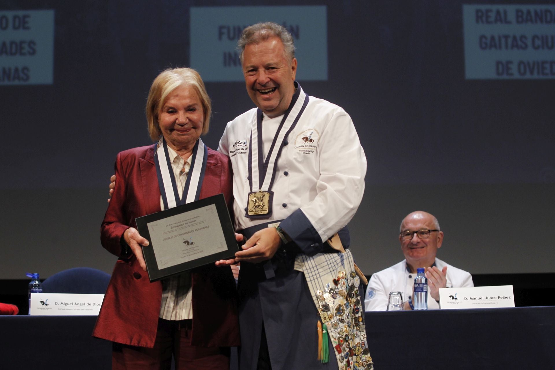 Más cofrades para el Desarme: así fue el XIII Gran Capítulo que se celebró en Oviedo