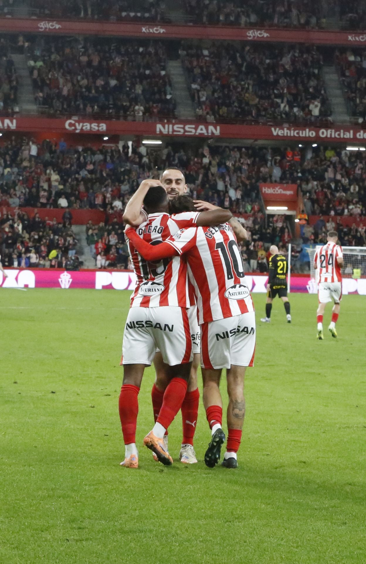 Las mejores jugadas del Sporting - Zaragoza en imágenes
