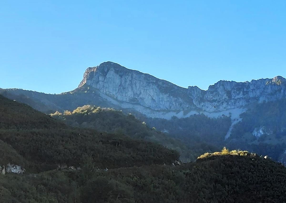 Imagen secundaria 1 - Parada en el Tesu la Oración.