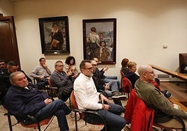 Parte del público asistente al debate de la reprobación.