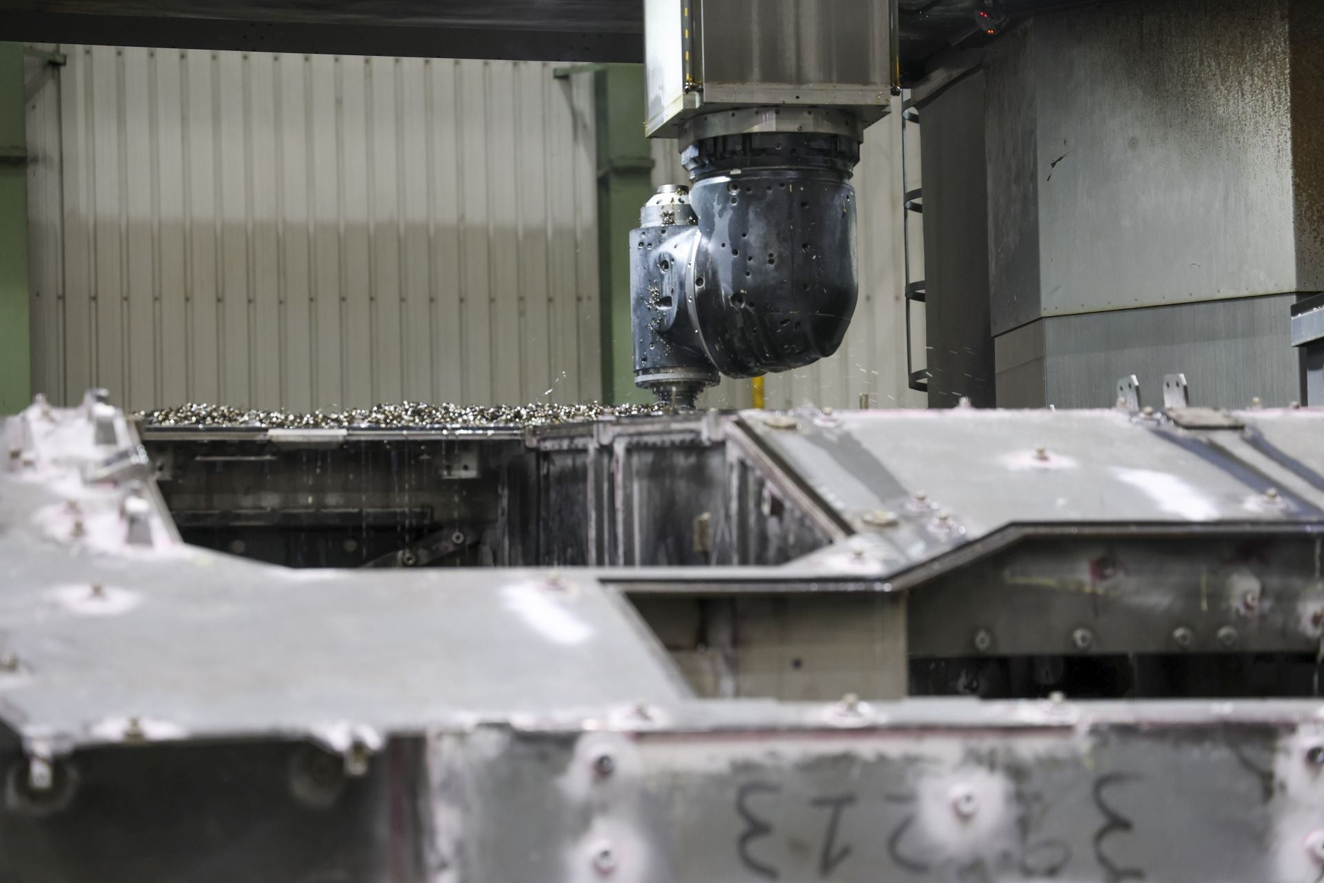 Fotos: Así se construyen los blindados en la fábrica de armas de Trubia