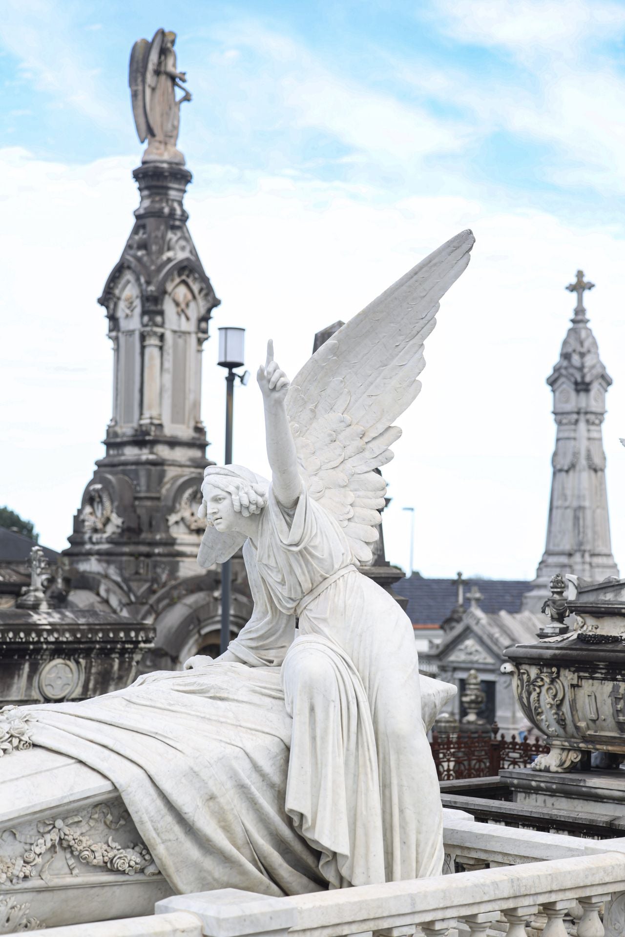 Cementerio de La Carriona (Avilés) 