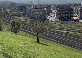 Reproducción infográfica de la falda del Naranco atravesada por la Ronda Norte.