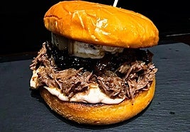 Menú Fusión con hamburguesa de carrillera ibérica para dos personas por 49€